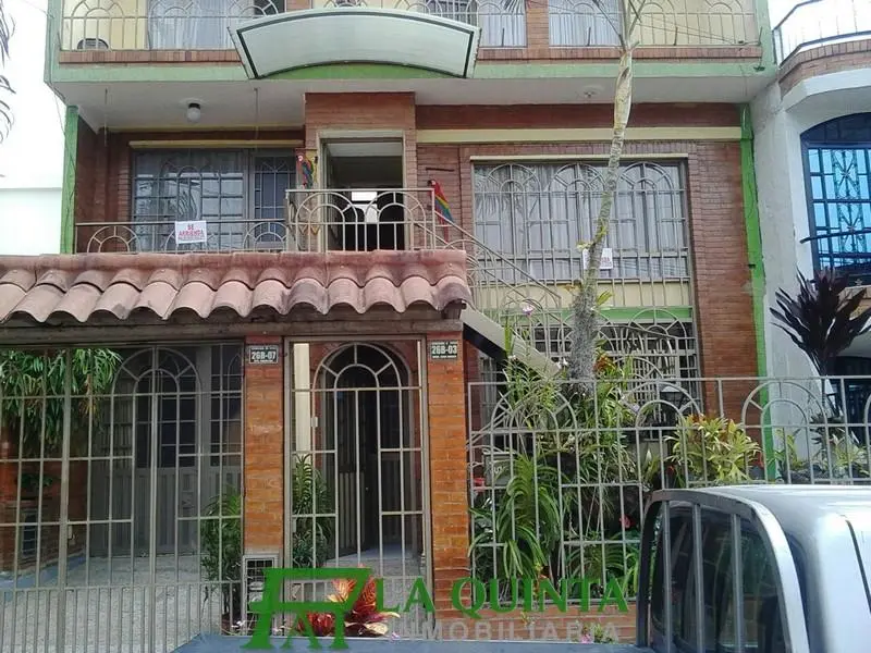 CASA en VENTA en URBANIZACION SAN JORGE — 2