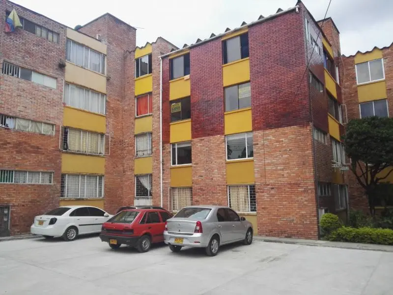 APARTAMENTO en VENTA en URB VILLA MARCELA PISO 3 — 4