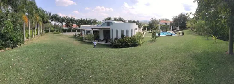 CASA CAMPESTRE en VENTA en HACIENDA LAS VICTORIAS
