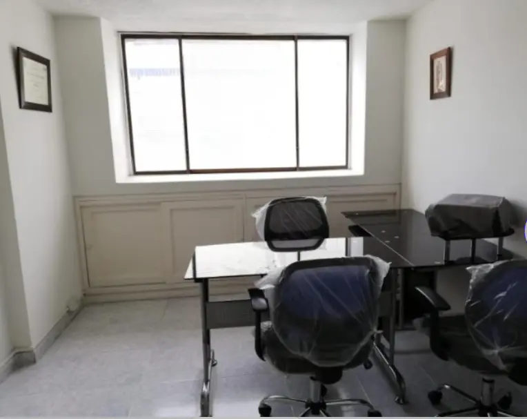 CONSULTORIO en VENTA en CENTRO MEDICO OFICINA PISO 3 — 4
