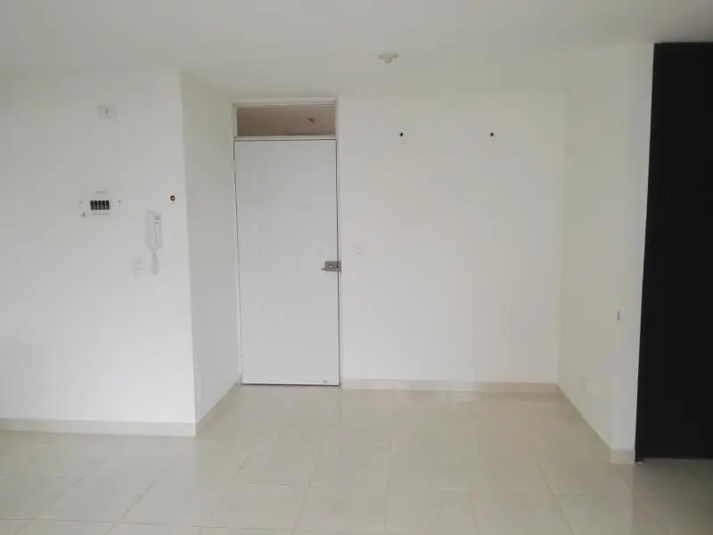 APARTAMENTO en VENTA en BALCONES DE SAN NICOLAS PISO 6 — 5