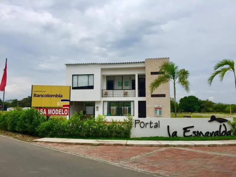 LOTE en VENTA en LOTES PORTAL LA ESMERALDA — 4