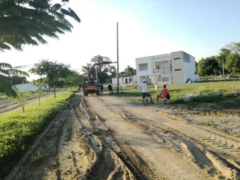 LOTE en VENTA en LOTE PORTAL LA ESMERALDA — 2