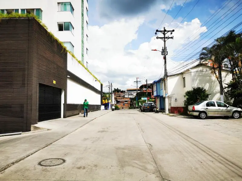 APARTAMENTO en VENTA en CONJUNTO RESIDENCIAL PORTOBELLO  PISO 8 — 5