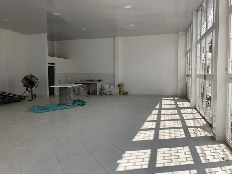 LOCAL en ARRIENDO en LOCAL 21 CON 3 — 5