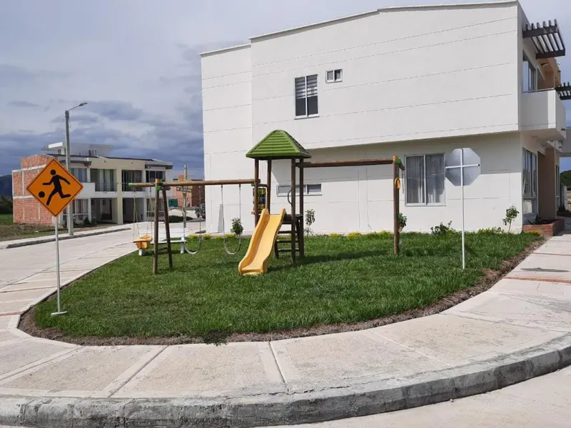 LOTE en VENTA en CLUB RESIDENCIAL EL TESORO — 3