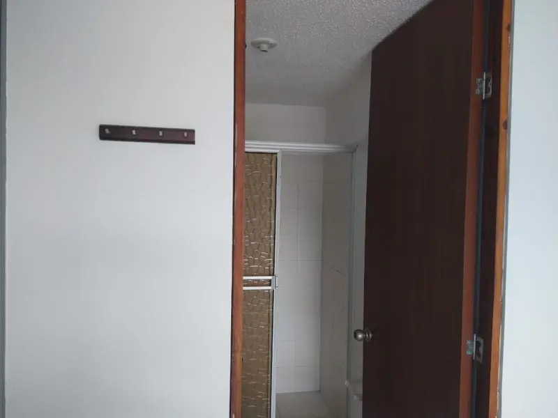 APARTAMENTO en VENTA en C.R MIRADOR DE CANTABRIA PISO 5 — 3