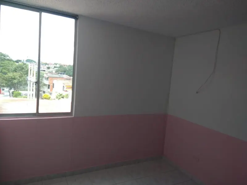 APARTAMENTO en VENTA en C.R MIRADOR DE CANTABRIA PISO 5 — 4
