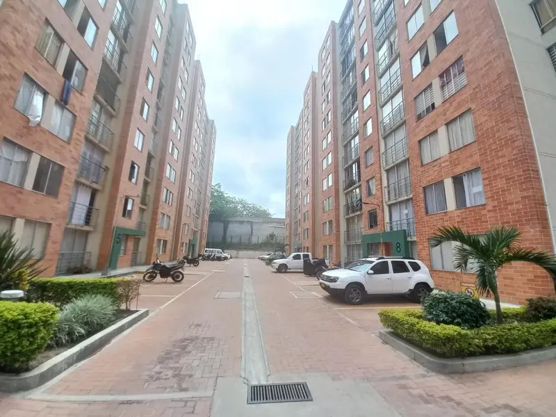 APARTAMENTO en VENTA en CONJUNTO RESIDENCIAL KUNDAE PISO 2 — 3