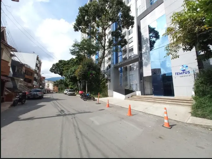APARTAMENTO en VENTA en CONJUNTO TEMPUS 49 PISO 5