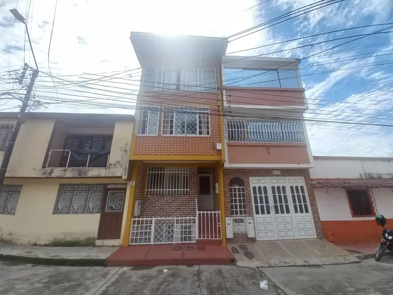 APARTAMENTO en VENTA en APARTAMENTO DUPLEX PISO 3-ANCON