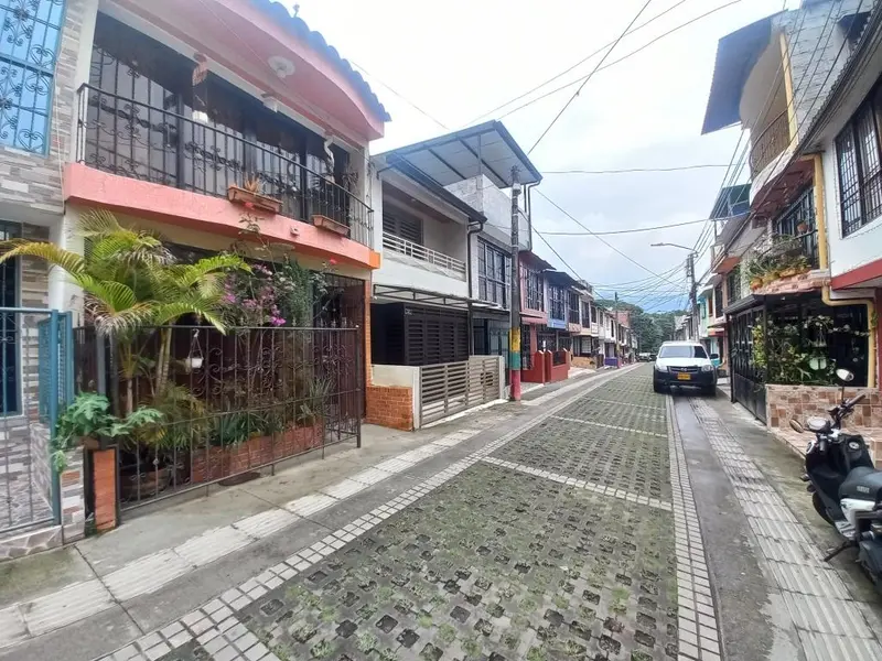 CASA en VENTA en JORDAN NOVENA ETAPA — 3
