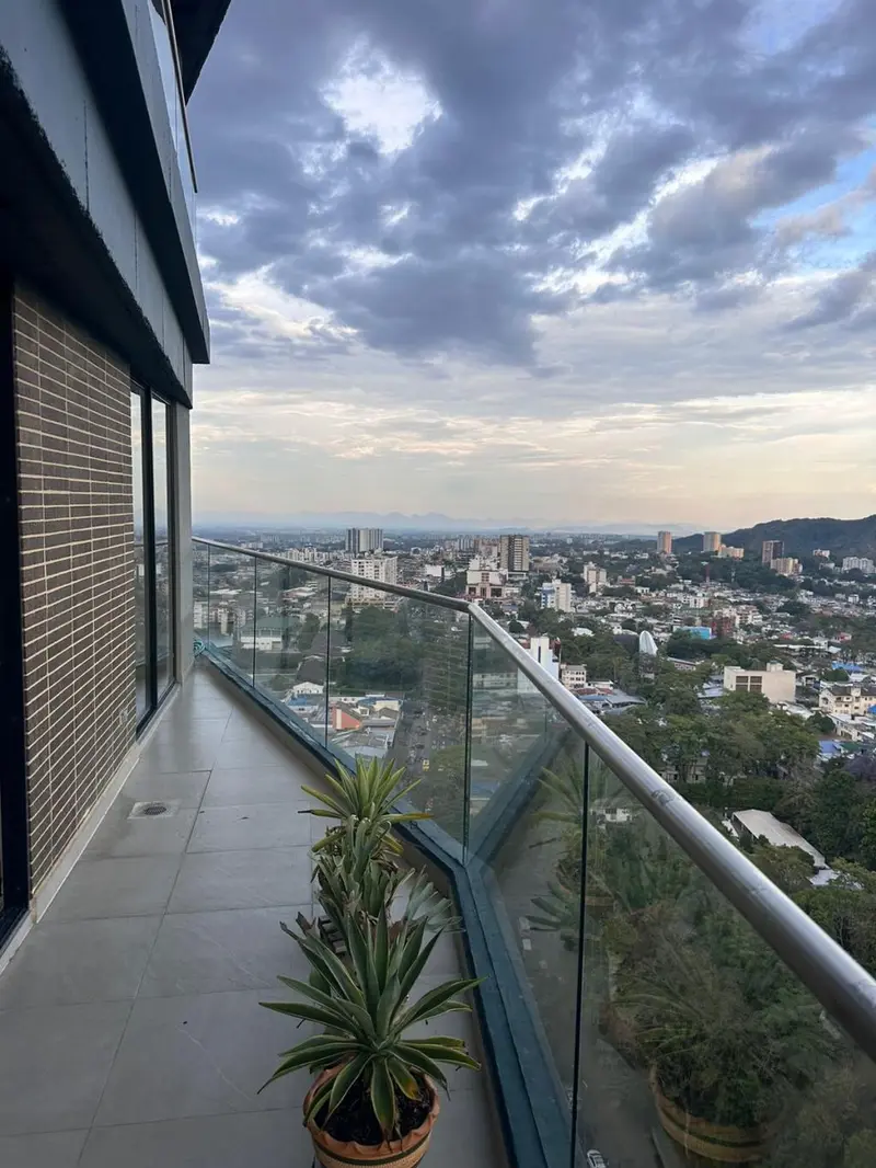 APARTAMENTO en VENTA en EDIFICIO M TREINTA PISO 23 — 4