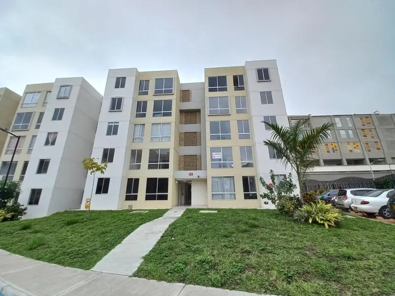 APARTAMENTO en VENTA en CONJUNTO RESIDENCIAL CARMIN PISO 5 — 4