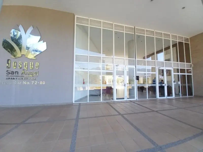APARTAMENTO en VENTA en C.R BOSQUE DE SAN ÁNGEL PISO 12 — 3