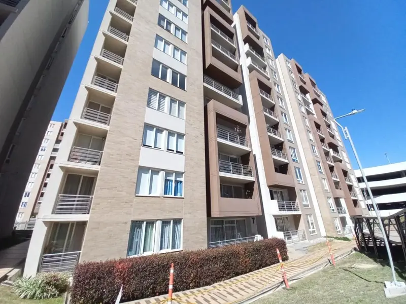 APARTAMENTO en VENTA en C.R BOSQUE DE SAN ÁNGEL PISO 12 — 5