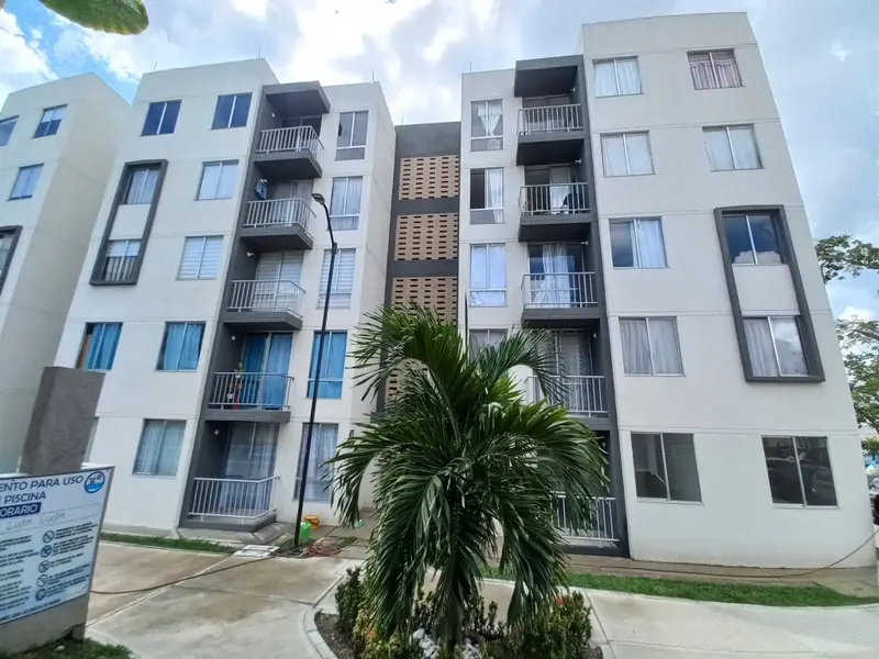 APARTAMENTO en VENTA en C.R GRANATE PISO 1 SIN ASCENSOR — 5