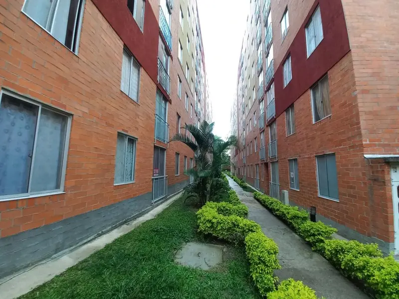 APARTAMENTO en VENTA en CONJUNTO RESIDENCIAL SANTA CRUZ PISO 2 — 4