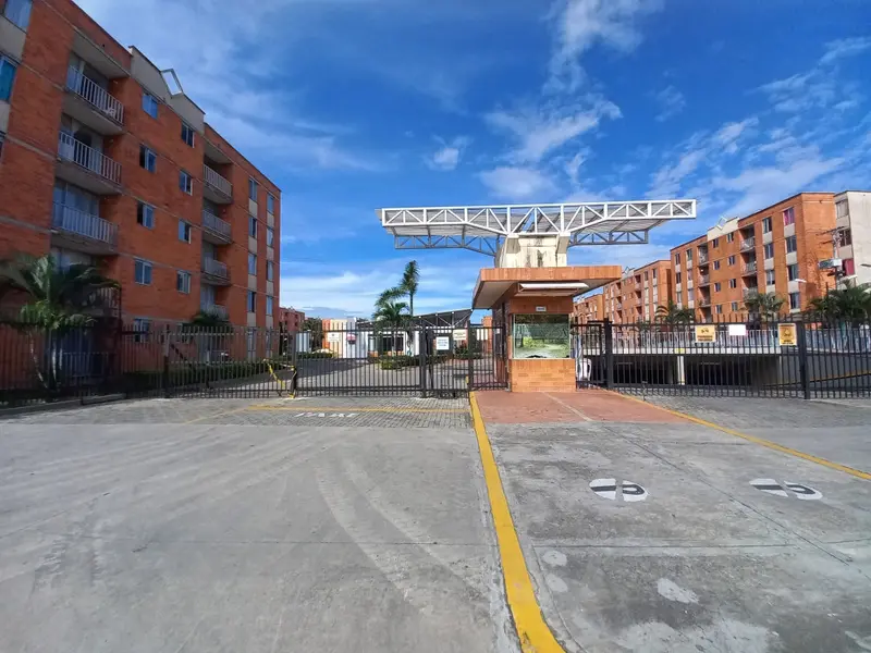 APARTAMENTO en VENTA en TORREÓN DE SANTA ANA DE ZORROZA PISO 5 SIN ASC — 2