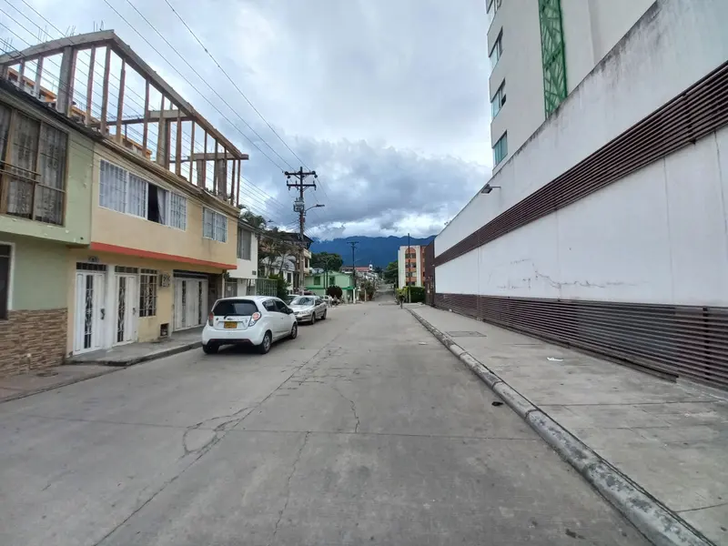 APARTAMENTO en VENTA en CONJUNTO RESIDENCIAL PORTOBELLO  PISO 8 — 5