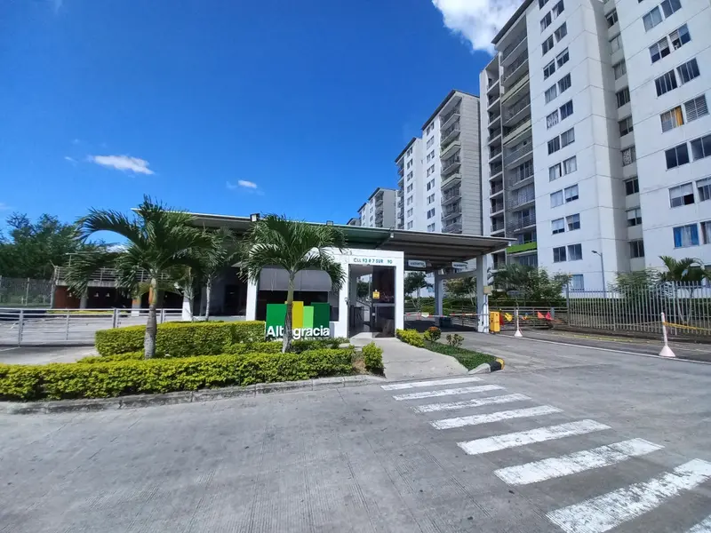 APARTAMENTO en VENTA en CONJUNTO RESIDENCIAL ALTAGRACIA PISO 12 — 2