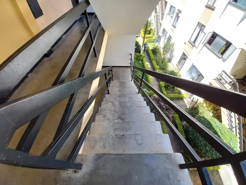 APARTAMENTO en VENTA en OCOBOS QUINTA ETAPA PISO 3 SIN ASCENSOR — 5