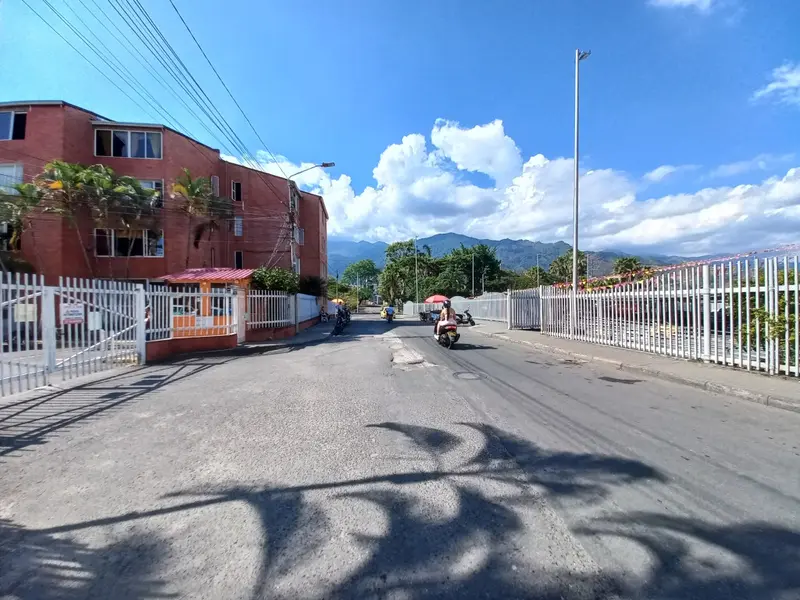 APARTAMENTO en VENTA en PALMERAS PISO 4-COSTADO EXITO SIN ASCENSOR