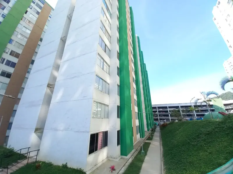 APARTAMENTO en VENTA en CONJUNTO RESIDENCIAL ALMINAR SAMOA PISO 13 — 4