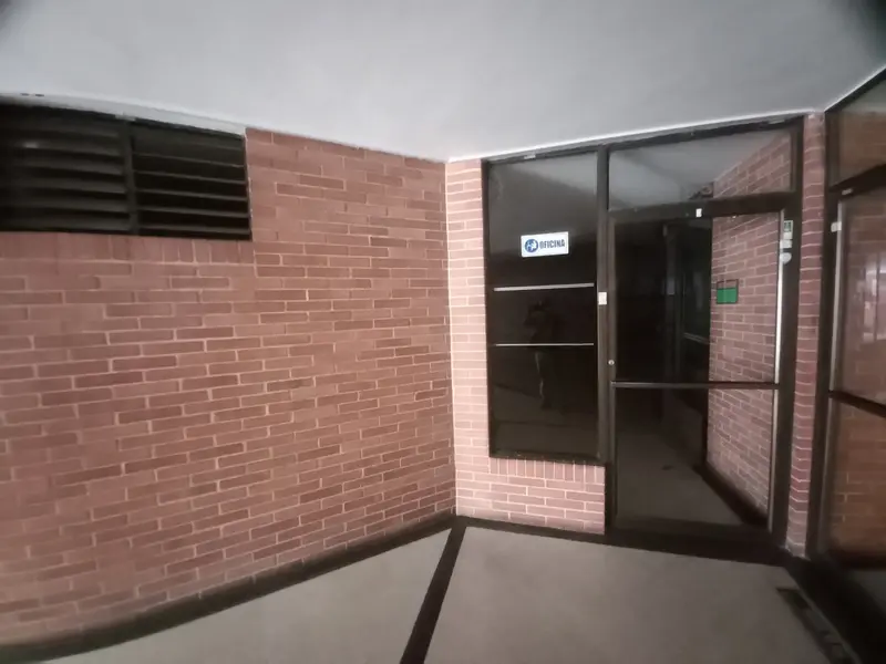 OFICINA en VENTA en EDIFICIO MULTIFAMILIARES EL EDEN — 4