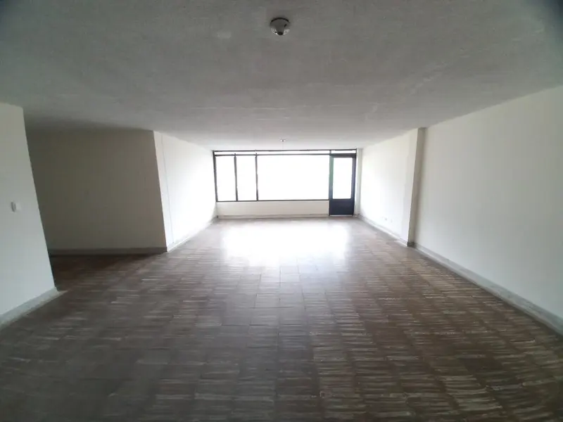 APARTAMENTO en VENTA en EDIFICIO JARAMILLO PISO 4 SIN ASCENSOR — 4