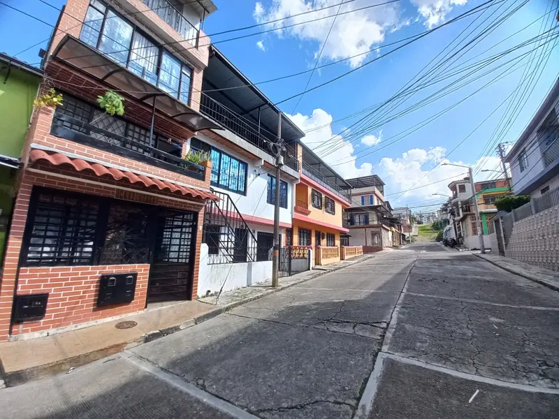 CASA en VENTA en CALARCA — 2