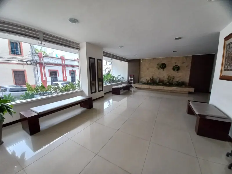 APARTAMENTO en VENTA en EDIFICIO MEDITERRÁNEO PISO 12 — 4
