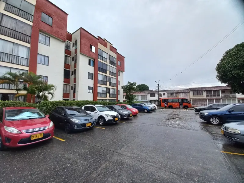 APARTAMENTO en VENTA en MULTIFAMILIARES VILLA CAFE PISO 5 SIN ASCENSOR — 3