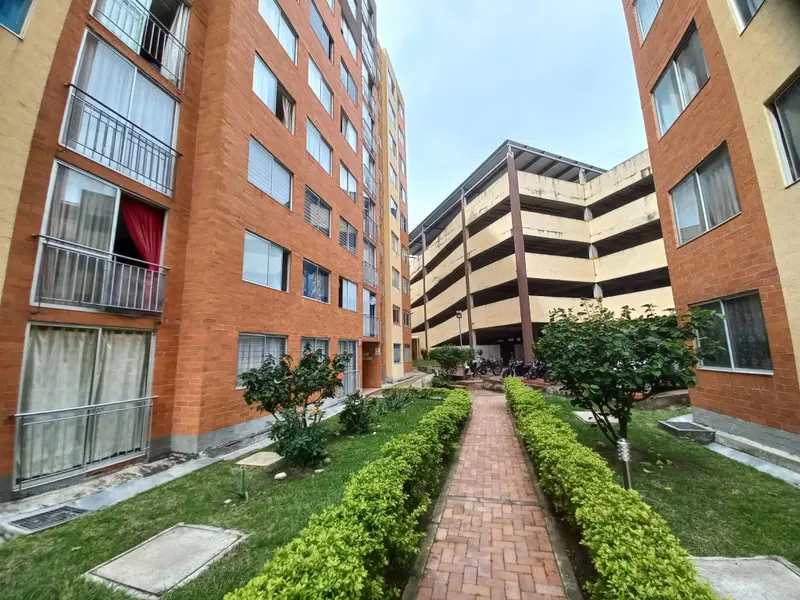 APARTAMENTO en VENTA en CONJUNTO RESIDENCIAL SAN DIEGO PISO 8 — 4