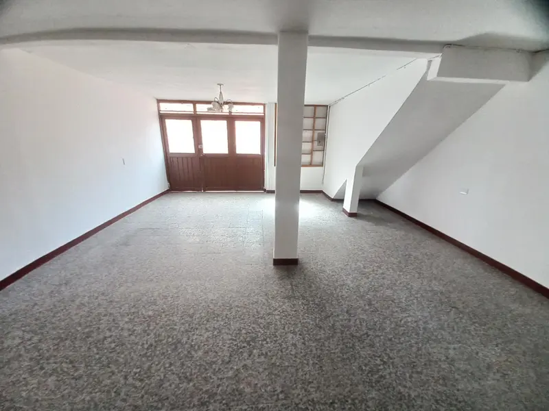 APARTAMENTO en VENTA en NACIONAL PISO 1 — 4