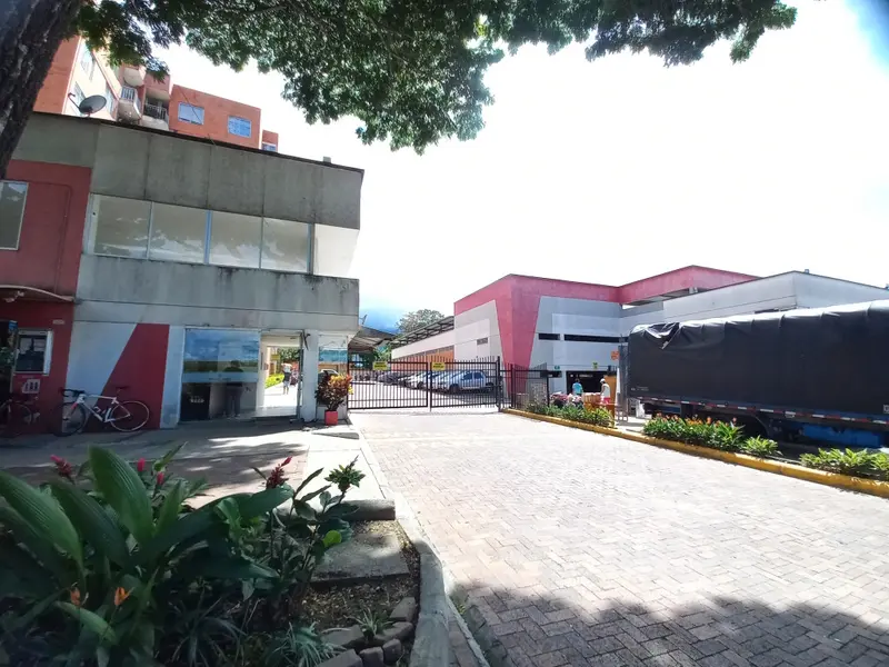 APARTAMENTO en VENTA en CONJUNTO RESIDENCIAL MONTECARLO PISO 6 — 3