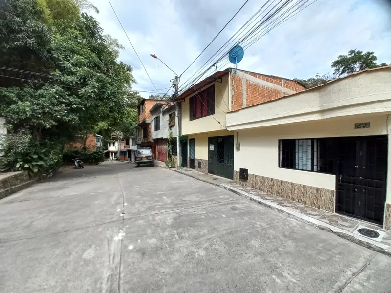 CASA en VENTA en CIRUELOS