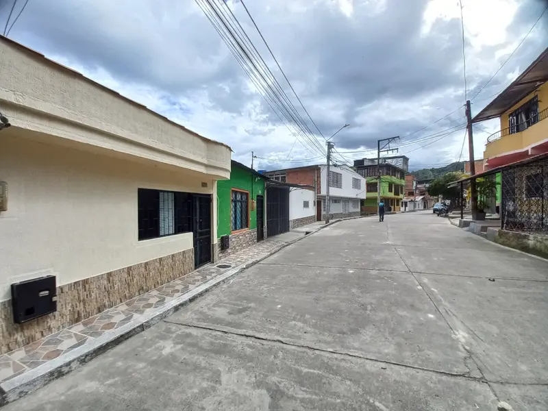 CASA en VENTA en CIRUELOS — 2