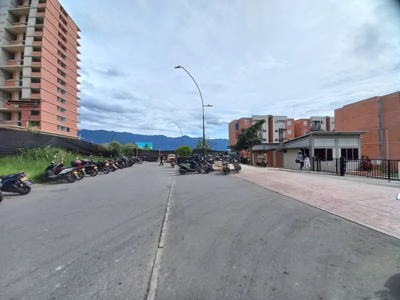APARTAMENTO en VENTA en CONJUNTO RESIDENCIAL CIMARA PISO 1 SIN ASCENSOR