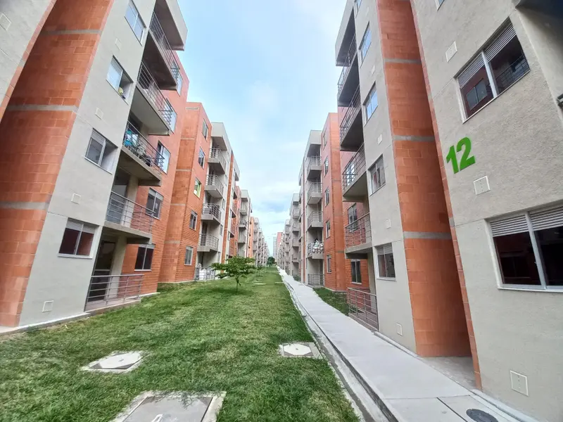 APARTAMENTO en VENTA en CONJUNTO RESIDENCIAL CIMARA PISO 1 SIN ASCENSOR — 4