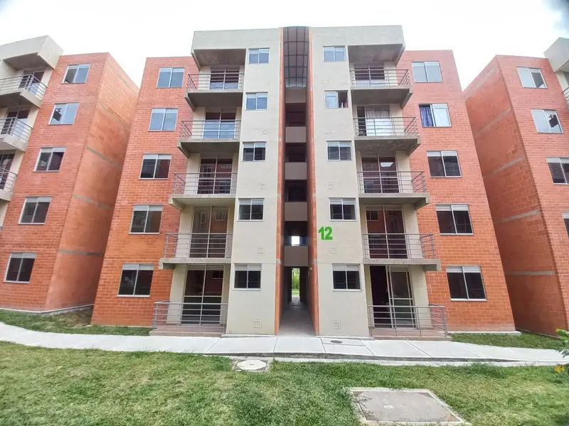 APARTAMENTO en VENTA en CONJUNTO RESIDENCIAL CIMARA PISO 1 SIN ASCENSOR — 5