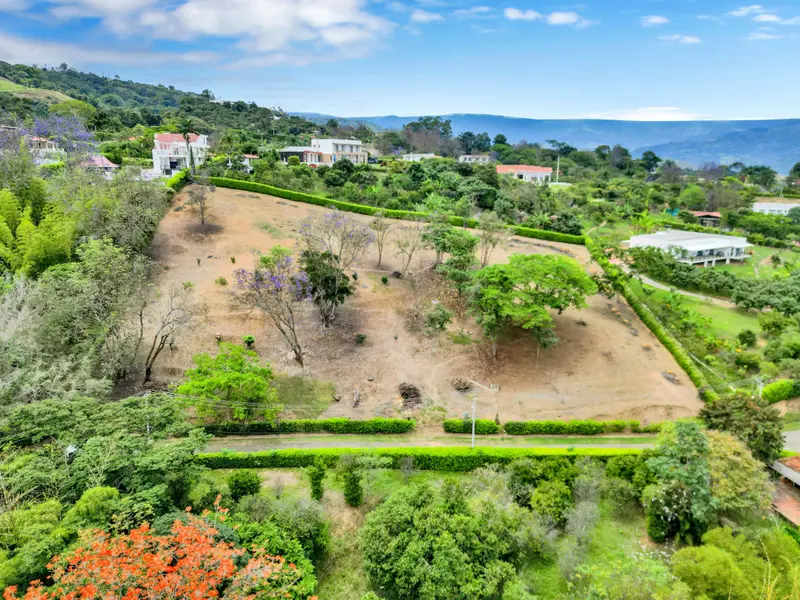 LOTE en VENTA en CONDOMINIO CAMPESTRE LOMA DE PALMA — 2