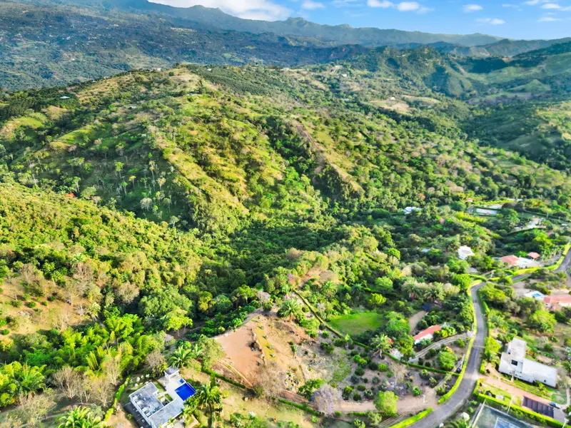 LOTE en VENTA en CONDOMINIO CAMPESTRE LOMA DE PALMA — 3