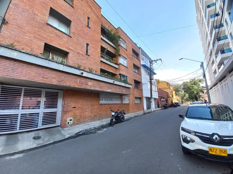 APARTAMENTO en VENTA en EDIFICIO ORQUIDEA PISO 2 SIN ASCENSOR — 2