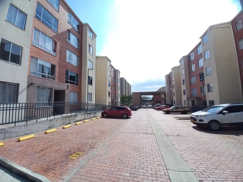 APARTAMENTO en VENTA en CONJUNTO RESIDENCIAL CYMA II PISO 4- SIN ASCENSOR — 5
