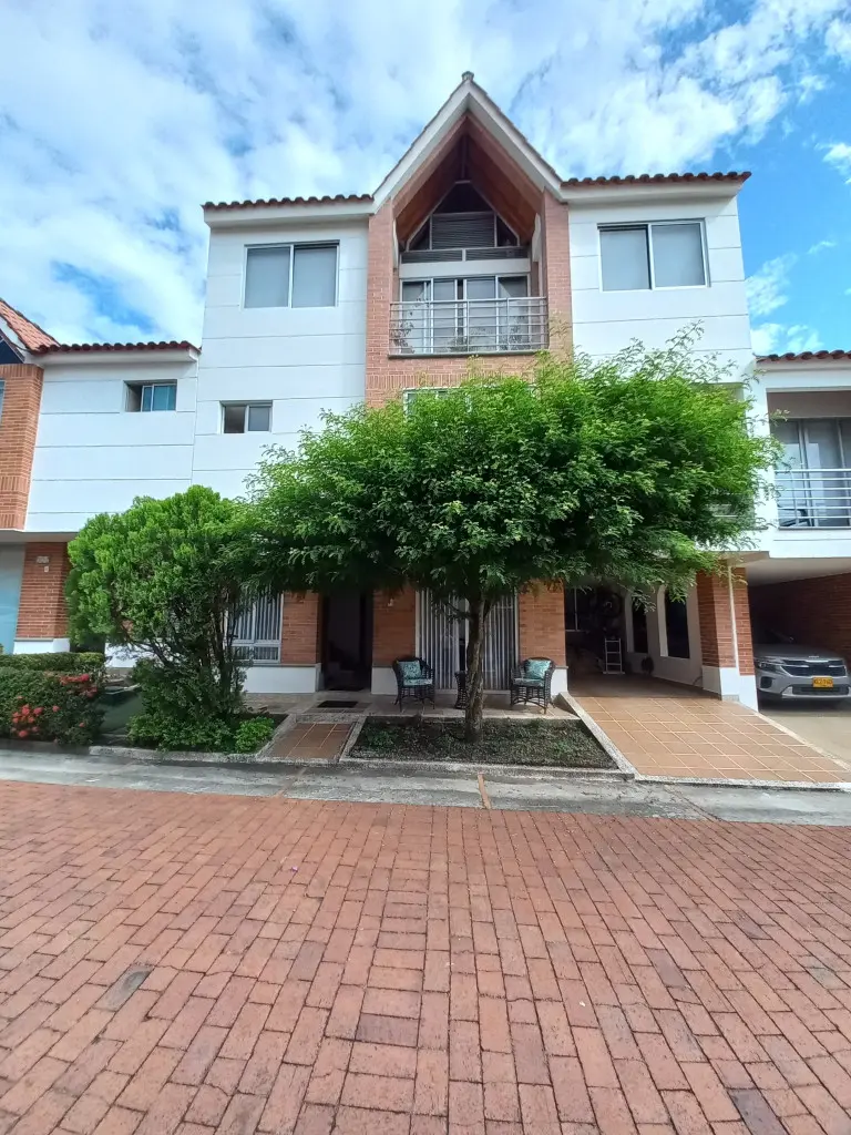 CASA en VENTA en CONJUNTO FLORIDA 1 — 2