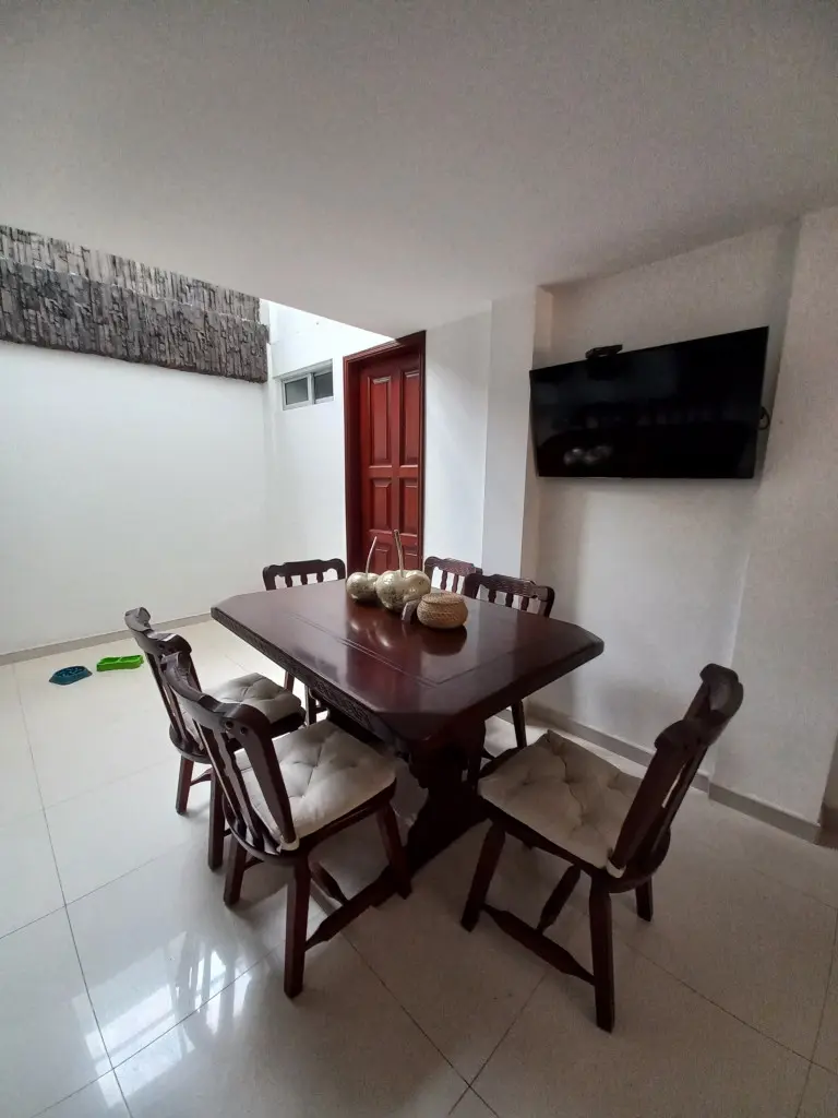CASA en VENTA en CONJUNTO FLORIDA 1 — 5