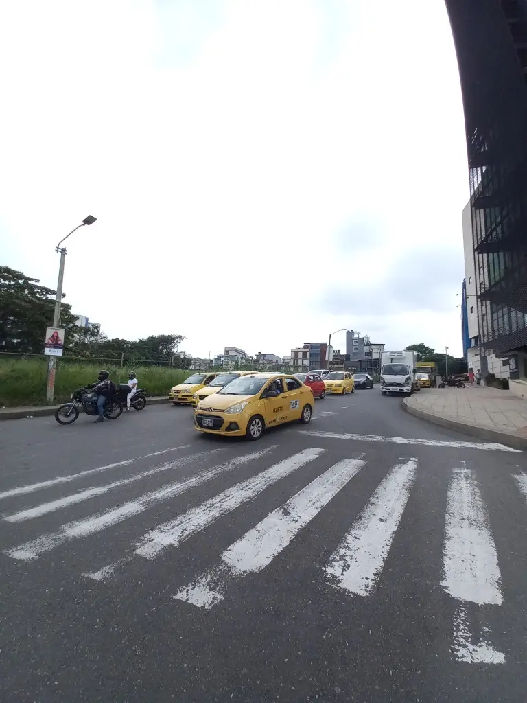 LOCAL en ARRIENDO en CENTRO EMPRESARIAL - WORDL TRADE CENTER PISO 3 — 2