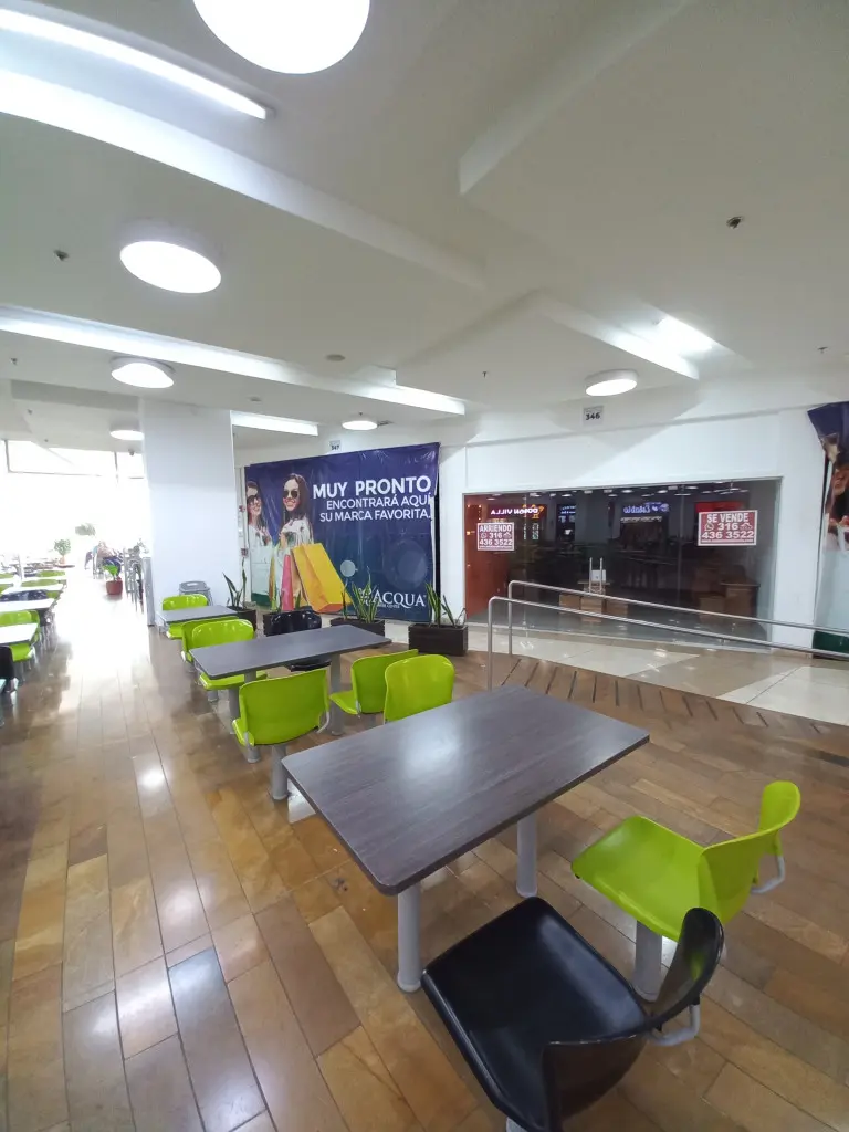 LOCAL en ARRIENDO en CENTRO EMPRESARIAL - WORDL TRADE CENTER PISO 3 — 5