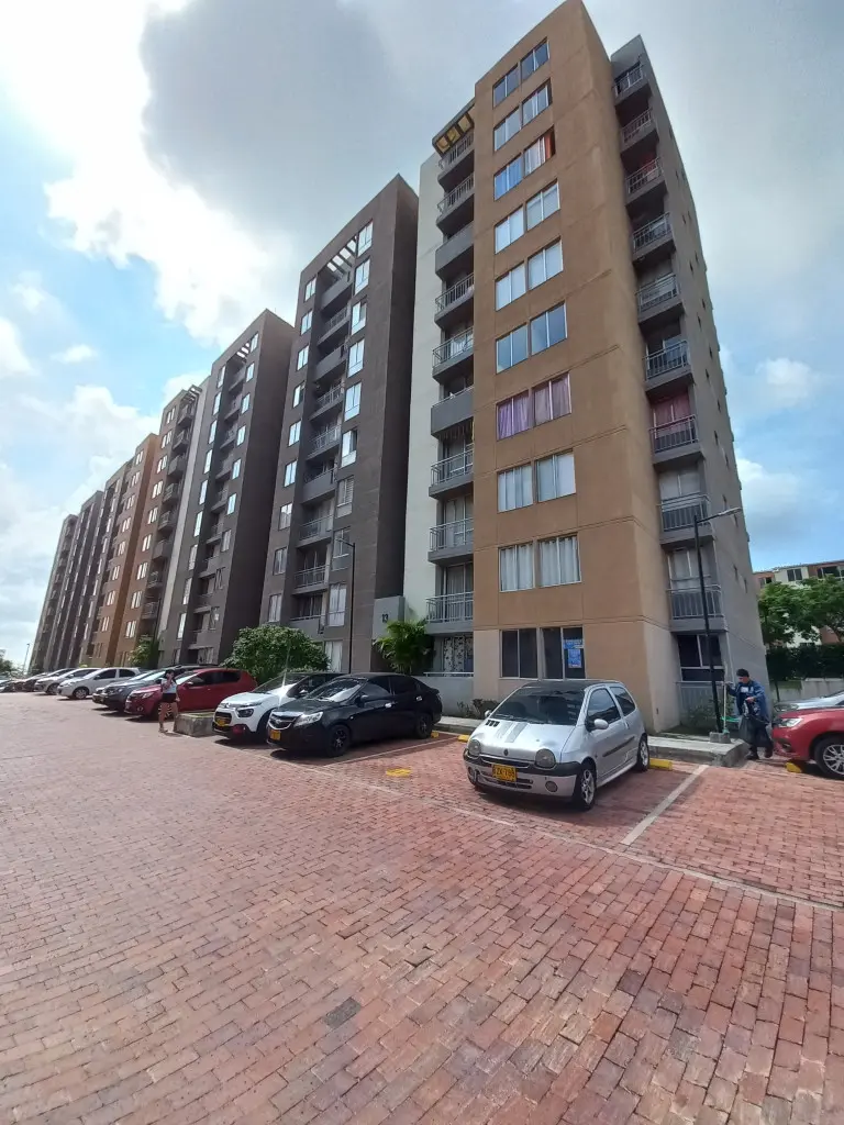 APARTAMENTO en ARRIENDO/VENTA en CONJUNTO RESIDENCIAL TERRA PISO 9